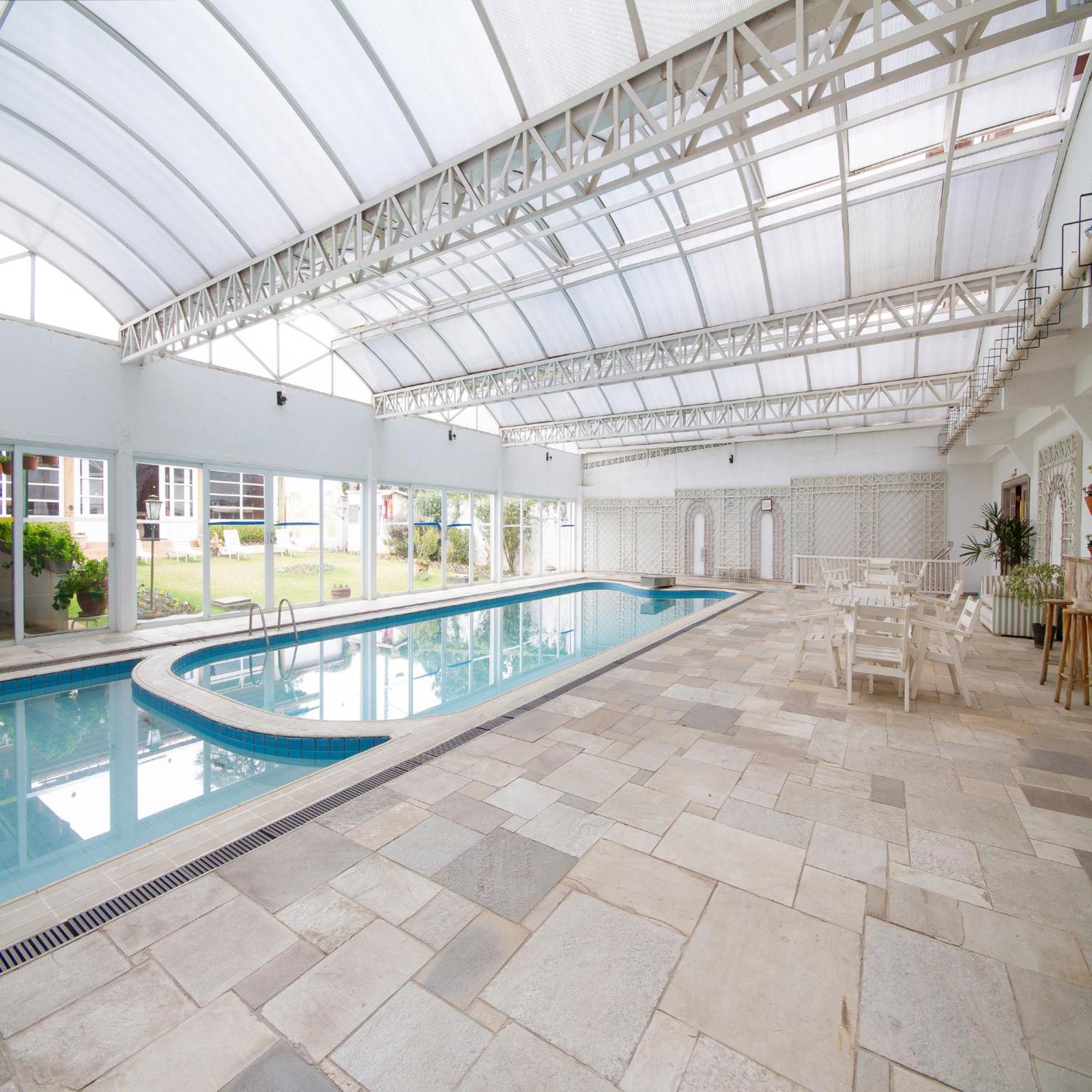Hotel Chateau Кампус-ду-Жордау Экстерьер фото